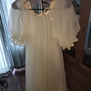 LISETTE Sheer Yellow Night Set